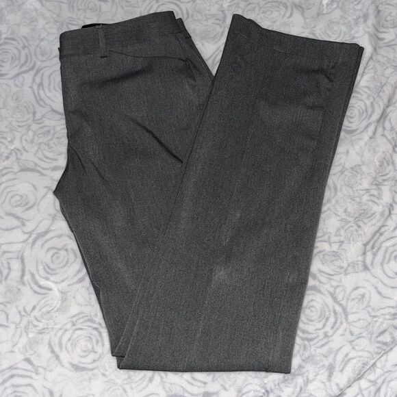 Express Publicist barely boot pant in dark grey. Size 10 L - Picture 4 of 12